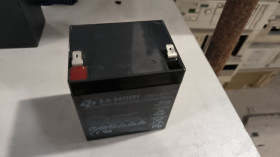 UPS, ИБП UPS, ИБП ^/--/^ Акумуляторні батареї BB Battery HR 5.8-12  (12 /--/ V 5.8 /--/ Ah) 100% ^_^^^ Аккумуляторные батареи BB Battery HR 5. 8-12 (12 /--/ V 5.8 /--/ Ah) 100% - фото фото фото