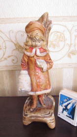 Статуетки, Скульптури, Фігурки, Фарфор Статуэтки, Скульптуры, Фигурки, Фарфор ^/--/^ Девушка возле дерева ^_^^^ Дівчина біля дерева - фото фото фото