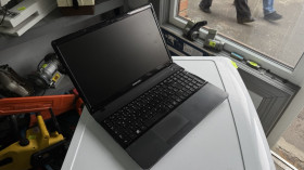 Samsung Samsung ^/--/^ Samsung NP /--/ 305 /--/ E /--/ 5 /--/ A | AMD A /--/ 4-3305 /--/ M | 8 /--/ GB DDR /--/ 3 | 15.6&amp;quot; | без HDD | Робочий, аукціон від 1 грн! ^_^^^ Samsung NP /--/ 305 /--/ E /--/ 5 /--/ A | AMD A /--/ 4-3305 /--/ M | 8 /--/ GB DDR /--/ 3 | 15.6&amp;quot; | без HDD | Рабочий, аукцион от 1 грн! - фото