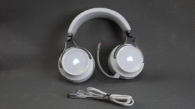 Навушники Наушники ^/--/^ Наушники проводные/беспроводные гарнитура Corsair Virtuoso RGB Wireless   (белые) оригинал Вживане ^_^^^ Навушники провідні/бездротові гарнітура Corsair Virtuoso RGB Wireless (білі) оригінал - фото фото фото
