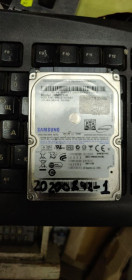 Жорсткі диски Жесткие диски ^/--/^ Жесткий диск для ноутбука 320 Gb / Гб Samsung Spinpoint M /--/ 7 /--/ E HM /--/ 321 /--/ HI 2.5&amp;quot; SATA /--/ 2 № 20200842 ^_^^^ Жорсткий диск для ноутбука 320 Gb / Гб Samsung Spinpoint M /--/ 7 /--/ E HM /--/ 321 /--/ HI 2.5&amp;quot; SATA /--/ 2 No 20200842 - фото фото фото
