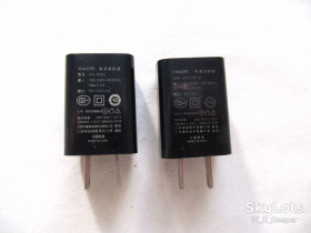 Зарядні пристрої Зарядные устройства ^/--/^ Зарядка під USB вихід, оригінал Xiaomi CH-P /--/ 002, 5 /--/ V 1 /--/ A, робоча ^_^^^ Зарядка под USB выход, оригинал Xiaomi CH-P /--/ 002, 5 /--/ V 1 /--/ A, рабочая - фото фото фото