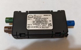 Аксесуари Аксессуары ^/--/^ Cплиттер GNSS-сигналов  (SPLITTER MAN TGX TGS EURO 6) ^_^^^ Cпліттер GNSS-сигналів (SPLITTER MAN TGX TGS EURO 6) - фото фото фото