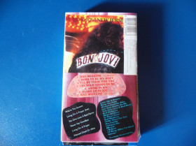 Касети Кассеты ^/--/^ Видеокассета VHS Bon Jovi &amp;quot;Cross Road&amp;quot;, &amp;quot;New Jersey&amp;quot;, &amp;quot;Slippery When Wet&amp;quot; - фото фото фото
