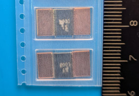 Резистори Резисторы ^/--/^ Резістор SMD 5910 1 /--/ мОм 1% 0.1 /--/ R ^_^^^ Резистор SMD 5910 1 /--/ м Ом 1% 0. 1 /--/ R керамика 5 /--/ W 2077 - фото фото фото