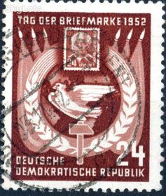 НДР, ФРН ГДР, ФРГ ^/--/^ ГДР. День почтовых марок  (серия) 1952 г. ^_^^^ НДР. Пошта (серія) 1952 - фото фото фото