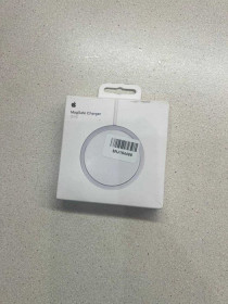 Зарядні пристрої Зарядные устройства ^/--/^ Apple MagSafe Charger 1 /--/ m White (MGD /--/ 74 /--/ ZE/A) - фото фото фото