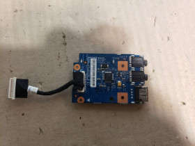 Інші комплектуючі Другие комплектующие ^/--/^ Плата-шлейф USB/Audio/Cardreader ноутбука Lenovo IdeaPad B /--/ 570 B /--/ 575 V /--/ 570   (55.4 /--/ IH /--/ 02.01) ^_^^^ Плата-шлейф USB/Audio/Cardreader ноутбука Lenovo IdeaPad B /--/ 570 B /--/ 575 V /--/ 570 (55.4 /--/ IH /--/ 02.01) - фото фото фото