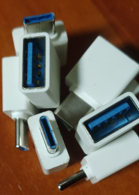 Шлейфи, перехідники Шлейфы, переходники ^/--/^ Перехідник USB OTG з телефона на флешку USB- Type-c ^_^^^ Переходчик USB OTG с телефона на флешку USB-Type-c - фото фото фото