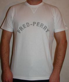 Футболки, майки Футболки, майки ^/--/^ Футболка фирмы Fred Perry, оригинал, новая ^_^^^ Футболка фірми Fred Perry, оригінал, нова - фото фото фото