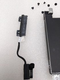 Шлейфи Шлейфы ^/--/^ Шлейф HDD Cable WYWRF 0 /--/ WYWRF Dell Precision 7710 7720, б/в, у доброму стані, оригінал, без корзини, тільки шлейф. ^_^^^ Шлейф HDD Cable WYWRF 0 /--/ WYWRF Dell Precision 7710 7720, б/у, в хорошем состоянии, оригинал, без корзины, только шлейф. - фото фото фото