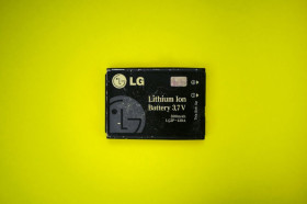 Акумулятори Аккумуляторы ^/--/^ Аккумулятор Оригинал акб LGIP-410 /--/ A      (800 mAh) LG KF /--/ 510 LG KE /--/ 770 ^_^^^ Акумулятор Оригінал акб LGIP-410 /--/ A (800 mAh) LG KF /--/ 510 LG KE /--/ 770 - фото фото фото