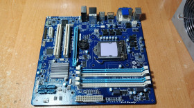 Материнські плати Материнские платы ^/--/^ Материнская плата Gigabyte GA-H /--/ 61 /--/ M-D /--/ 2 /--/ H   (s /--/ 1155, Intel H /--/ 61)  (Читать объявление по совместимости) ^_^^^ Материнська плата Gigabyte GA-H /--/ 61 /--/ M-D /--/ 2 /--/ H (s /--/ 1155, Intel H /--/ 61) (Читати оголошення за сумісністю) - фото фото фото