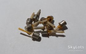 Транзистори Транзисторы ^/--/^ КП /--/ 305 /--/ А, КП /--/ 305 /--/ Ж, КП /--/ 305 /--/ И, КП /--/ 305 /--/ Е, КП /--/ 305 /--/ Д       (1-1) ^_^^^ КП /--/ 305 /--/ А, КП /--/ 305 /--/ Ж, КП /--/ 305І, КП /--/ 305 /--/ Е, КП /--/ 305 /--/ Д інші літери - фото фото фото