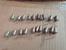 Транзистори Транзисторы ^/--/^ Транзистор ГТ /--/ 404 /--/ И ^_^^^ Транзистор ГТ /--/ 404І - фото фото фото