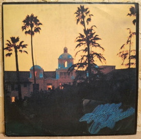 Платівки Пластинки ^/--/^ Eagles - Hotel California - 1976.   (LP). 12. Vinyl. Пластинка. Santa Records ^_^^^ Eagles - Hotel California - 1976. (LP). 12.Vinyl. Пластинка. Santa Records - фото фото фото
