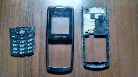 Комплектуючі для корпусів Комплектующие для корпусов ^/--/^ Samsung E /--/ 200 Корпуса Оригинал Б/У ^_^^^ Samsung E /--/ 200 Корпусу Оригінал Б/У - фото фото фото