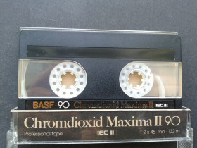 Касети Кассеты ^/--/^ Аудиокассета BASF Chromdioxid Maxima II 90 ^_^^^ BASF Chromdioxid Maxima II 90 - фото фото фото