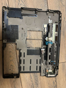 Корпуса Корпуса ^/--/^ Fujitsu-Siemens Lifebook E /--/ 8110 корпус, корито, нижня частина ^_^^^ Fujitsu-Siemens Lifebook E /--/ 8110 корпус, корыто, нижняя часть - фото фото фото