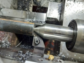 Інші аксесуари та комплектуючі Другие аксессуары и комплектующие ^/--/^ резец  MDJNR 2020 K /--/ 11   (DNMG 1104...) ^_^^^ MDJNR 2020 K /--/ 11 (DNMG 1104. .) - фото фото фото