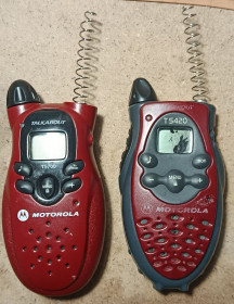 Інші радіокомпоненти Другие радиокомпоненты ^/--/^ Радіостанція Motorola ^_^^^ Радиостанция Motorola - фото фото фото