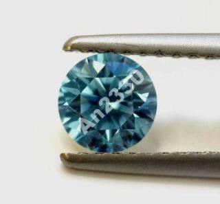 Діамант Бриллиант ^/--/^ Голубой бриллиант 0.95 ct 6.55 мм VS /--/ 2  (муассанит) ^_^^^ Блакитний діамант 0.95 ct 6.55 мм VS /--/ 2 (муасаніт) - фото фото фото