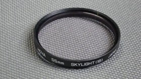 Світлофільтри Светофильтры ^/--/^ HOYA Skylite 1    (B) 55 /--/ мм. защитный ультрафиолетовый светофильтр 100% оригинал Japan Вживане ^_^^^ HOYA Skylite 1 (B) 55 мм захисний ультрафіолетовий світлофільтр 100% оригінал Japan - фото фото фото