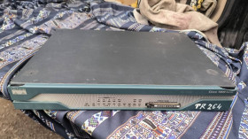 Маршрутизатори Маршрутизаторы ^/--/^ Маршрутизатор Cisco 1800 Series. CISCO /--/ 1811 V /--/ 01 - фото фото фото