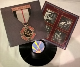 Платівки Пластинки ^/--/^ Electric Light Orchestra / ELO - Elo&amp;apos;s Greatest Hits - 1971-79.    (LP). 12. Vinyl. Пластинка. Holland. ^_^^^ Electric Light Orchestra / ELO - Elo&amp;apos;s Greatest Hits - 1971-79. 12. Vinyl. Платівка. Holland. - фото фото фото