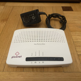 Маршрутизатори Маршрутизаторы ^/--/^ Wi-Fi роутер Маршрутизатор Свитч Комутатор ^_^^^ Wi-Fi роутер Маршрутизатор Свитч Коммутатор - фото фото фото
