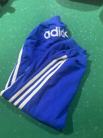 Інший одяг Другая одежда ^/--/^ В 194 Штани спортивні ADIDAS дитячі 6-7 років ^_^^^ В 194 Штаны спортивные ADIDAS детские 6-7 лет - фото фото фото