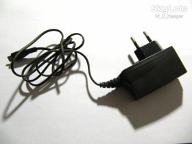 Зарядні пристрої Зарядные устройства ^/--/^ Зарядка універсалка MicroUSB 5 /--/ V 890 /--/ mA ^_^^^ Универсалка MicroUSB 5 /--/ V 890 /--/ mA - фото фото фото
