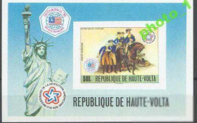 Інші країни Другие страны ^/--/^ Верхняя Вольта 1976 200 лет США кони униформа Проба бл. ^_^^^ Верхня Вольта 1976 200 років США коні уніформа Проба бл. - фото фото фото