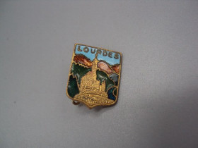 Геральдика Геральдика ^/--/^ Знак фрачник герб Lourdes Лурд Франция святилище Богоматери Лурдской №16603 ^_^^^ Знак фрачник герб Lourdes Лурд Франція святилище Богоматері Лурдської No /--/ 16603 - фото фото фото