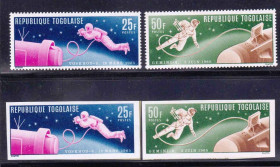 Освоєння космосу Освоение космоса ^/--/^ Космос . Того 1965 г  MNH - зуб + б/з ^_^^^ Космос. 1965 г MNH - зуб + б/с - фото фото фото