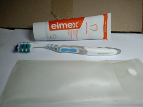 Навушники, гарнітури Наушники, гарнитуры ^/--/^ 44049   Elmex Anti Caries Зубная паста Анти-кариес 75 мл+ щетка ^_^^^ 44049 Elmex Anti Caries Зубна паста Антикарієс 75 мл+ щітка - фото фото фото