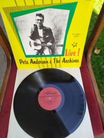 Платівки Пластинки ^/--/^ Pete Anderson &amp; The Archives Пит Андерсон И Группа &amp;quot;Архив&amp;quot;* Live! ^_^^^ Pete Anderson &amp; The Archives Піт Андерсон І Група &amp;quot; Архів &amp;quot; Live! - фото фото фото
