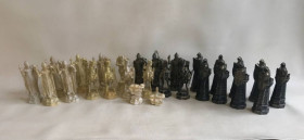 Ігри, настільні ігри Игры, настольные игры ^/--/^ Набір шахових фігур Гаррі Поттер. 26 фігур + запчастинами 1 шт. ^_^^^ Набор шахматных фигур Гарри Поттер. 34 цели фигуры. - фото фото фото