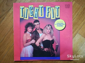 Платівки Пластинки ^/--/^ Tight fit  (1)-NM+-Болгария ^_^^^ Tight fit (1)-NM+-Болгарія - фото фото фото