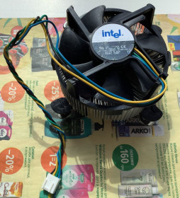 Системи охолодження Системы охлаждения ^/--/^ Кулер S /--/ 775 Intel високий ^_^^^ Кулер S /--/ 775 Intel - фото фото фото