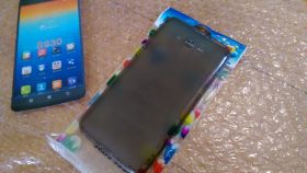 Чохли, бампера Чехлы, бампера ^/--/^ Чехол Бампер Lenovo S /--/ 930 - фото фото фото