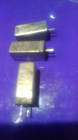 Конденсатори Конденсаторы ^/--/^ 115,2 /--/ кГц РГ-02 кварц ^_^^^ 115 /--/ кГц РГ-02 кварц - фото фото фото
