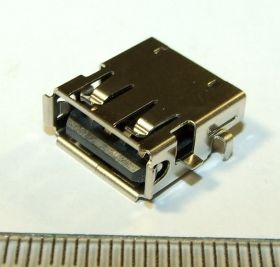Порти, роз'єми Порты, разъемы ^/--/^ U /--/ 066 USB 2.0 Разъем, гнездо коннектор гніздо роз&amp;apos;єм для ноутбуков и материнских плат Sony Samsung HP Compaq Lenovo IBM Acer Asus Dell Toshiba Emachines ^_^^^ U /--/ 066 USB 2. Разъем, гнездо коннектор гнездо разъем для ноутбуков и материнских плат Sony Samsung HP Compaq Lenovo IBM Acer Asus Dell Toshiba Emachines - фото фото фото