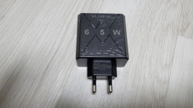 Зарядні пристрої Зарядные устройства ^/--/^ USB-адаптер быстрой зарядки QC /--/ 3.0 3.1 /--/ A на 6 USB портов черный ^_^^^ USB-адаптер швидкої зарядки QC /--/ 3.0 3.1 /--/ A на 6 USB портів чорний - фото фото фото