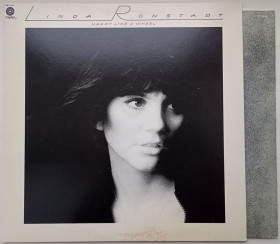 Платівки Пластинки ^/--/^ LINDA RONSTADT Heart Like A Wheel LP EX- ^_^^^ LINDA RONSTADT Heart Like A Wheel LP EX - фото фото фото