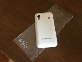 Корпуса на Samsung Корпуса на Samsung ^/--/^ Крышка Samsung GALAXY Ace GT S /--/ 5830 /--/ i новая под пленкой оригинал ^_^^^ Samsung GALAXY Ace GT S /--/ 5830 /--/ i нова під плівкою оригінал - фото фото фото