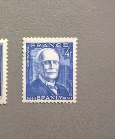 Історія та особистості История и личности ^/--/^ Франция Личности 1944 ^_^^^ Франція Особистості 1944 - фото фото фото