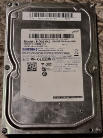 Жорсткі диски Жесткие диски ^/--/^ 99% hdd 3.5 320 гб samsung hd /--/ 321 /--/ kj 7200 60.6/61.2 жесткий диск самсунг ^_^^^ 99% hdd 3.5 320 гб samsung hd /--/ 321 /--/ kj 7200 60.6/61.2 жорсткий диск самсунг - фото фото фото