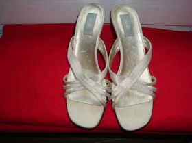Шльопанці Шлепанцы ^/--/^ Шлепанцы    оригинал   Wallis  40 /--/ p ^_^^^ Оригінал Wallis 40 /--/ p - фото фото фото