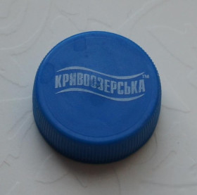 Пробки, кришки Пробки, крышки ^/--/^ Крышечка пробка крышка пластиковая, корок ПЕТ, вода Кривоозерська, Украина, напитки, минводы ^_^^^ Кришечка пробка кришка пластикова, кірок ПЕТ, вода Кривоозерська, Україна, напої, мінводи - фото фото фото